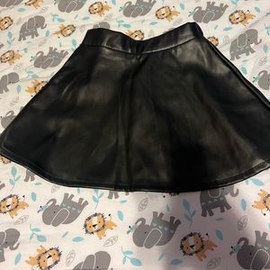 Black skirt